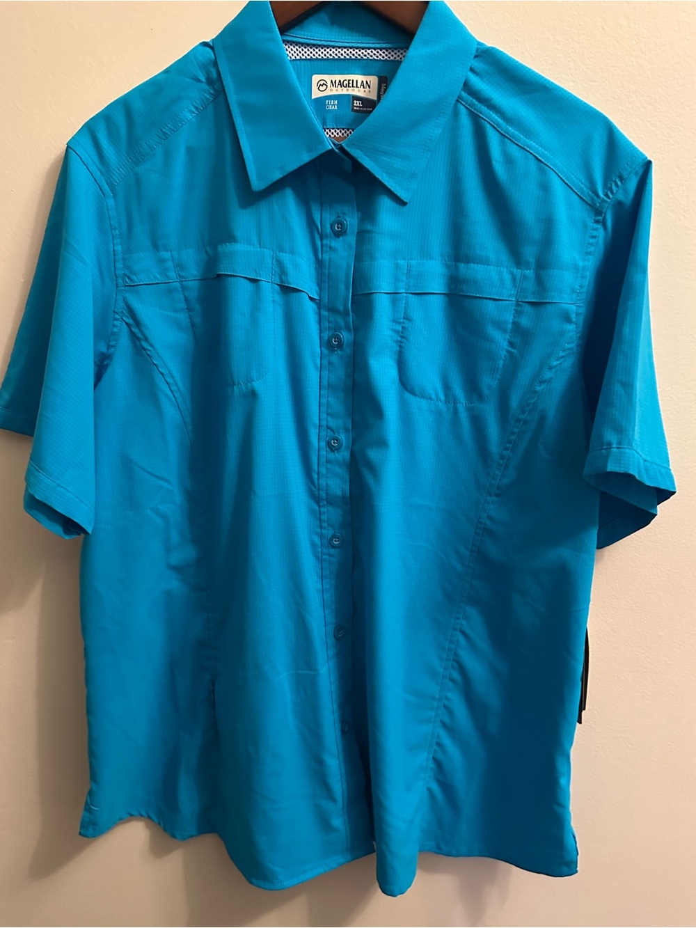 Magellan Outdoors Men's Short Sleeve Button-Down Shirt in Bright Teal